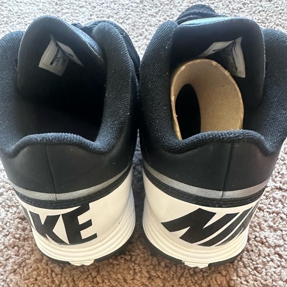 Nike Land Shark Football Youth Cleats - Picture 6 of 6